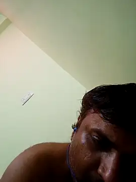 Snapshot of vardh033 chatting on September 10, 2025, 7:57 pm vardh033 online show from September 10, 2025, 7:57 pm
