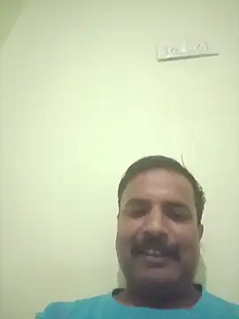 Snapshot of vardh033 chatting on October 10, 2025, 5:14 pm vardh033 online show from October 10, 2025, 5:14 pm