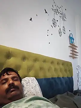 Snapshot of vardh033 chatting on November 16, 2025, 3:11 am vardh033 online show from November 16, 2025, 3:11 am