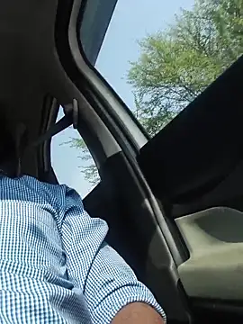 Snapshot of vardh033 chatting on November 20, 2025, 7:42 am vardh033 online show from November 20, 2025, 7:42 am