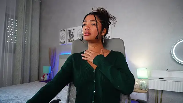 LibertyLust online show from November 12, 2025, 8:29 am