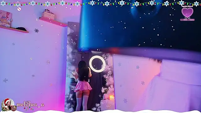 Melifluaa online show from December 15, 2025, 6:36 pm