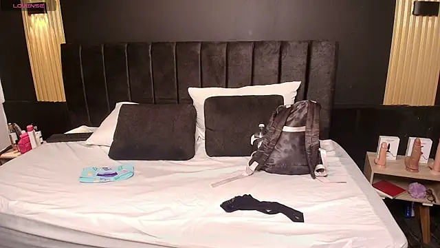 SexyRachel  online show from October 1, 2025, 11:58 am