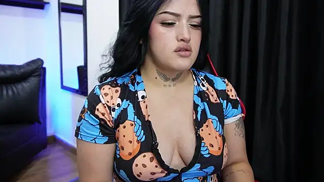 sari belle online show from March 23, 2026, 4:12 am