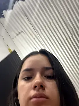 Luciaparker03 online show from January 7, 2026, 3:28 pm