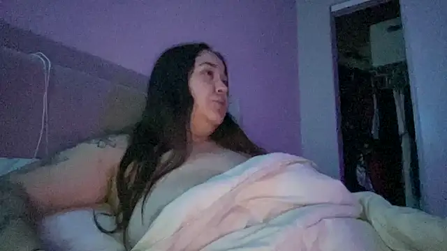 Snapshot of marcylove chatting on November 6, 2025, 3:49 pm marcylove online show from November 6, 2025, 3:49 pm