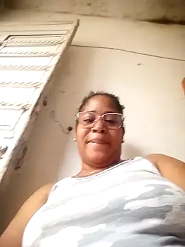 Big ass submissive online show from September 19, 2025, 6:01 pm