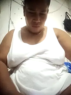 Big ass submissive online show from December 18, 2025, 1:04 pm