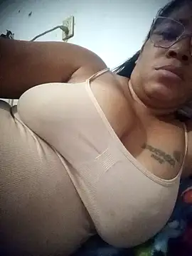 Big ass submissive online show from March 5, 2026, 4:03 pm