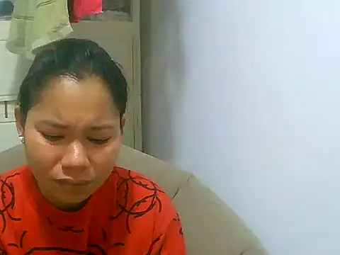 Sweeetgurll online show from July 24, 2026, 10:22 am