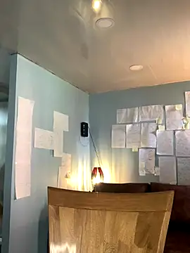 Snapshot of Canneela chatting on November 21, 2025, 1:10 pm Canneela online show from November 21, 2025, 1:10 pm