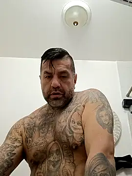 Snapshot of Fatboy909 chatting on April 12, 2026, 10:18 am Fatboy909 online show from April 12, 2026, 10:18 am