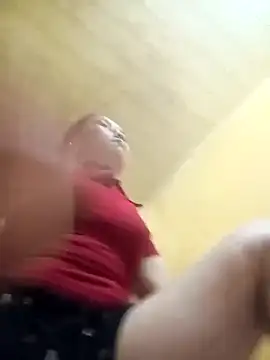 Milan6789 online show from October 17, 2025, 1:02 pm