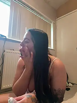 Victoriasteel online show from February 19, 2026, 11:29 am