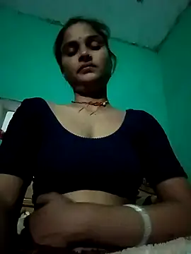 Snapshot of Sapna9685 chatting on November 13, 2025, 4:22 pm Sapna9685 online show from November 13, 2025, 4:22 pm