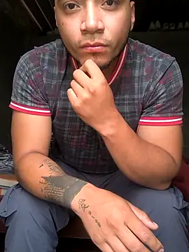 lamejorpene online show from November 15, 2025, 1:04 pm