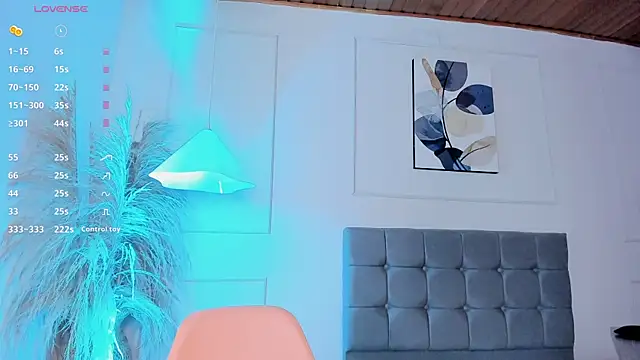 Snapshot of nikolevoshkie_ chatting on April 1, 2026, 6:49 pm nikolevoshkie online show from April 1, 2026, 6:49 pm