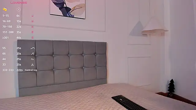 Snapshot of nikolevoshkie_ chatting on February 24, 2026, 7:37 pm nikolevoshkie online show from February 24, 2026, 7:37 pm