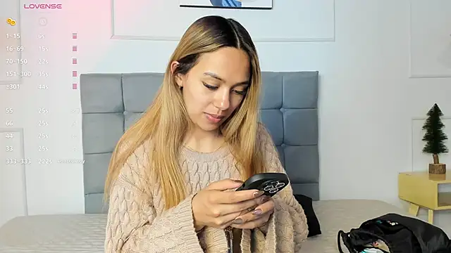 Snapshot of nikolevoshkie_ chatting on March 13, 2026, 7:30 pm nikolevoshkie online show from March 13, 2026, 7:30 pm