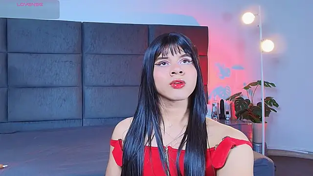 Snapshot of Slenna_Moon chatting on March 26, 2026, 11:24 pm Slenna Moon online show from March 26, 2026, 11:24 pm