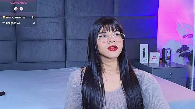 Snapshot of Slenna_Moon chatting on March 2, 2026, 11:11 pm Slenna Moon online show from March 2, 2026, 11:11 pm