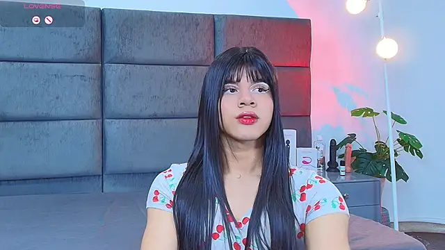 Snapshot of Slenna_Moon chatting on March 23, 2026, 1:28 am Slenna Moon online show from March 23, 2026, 1:28 am