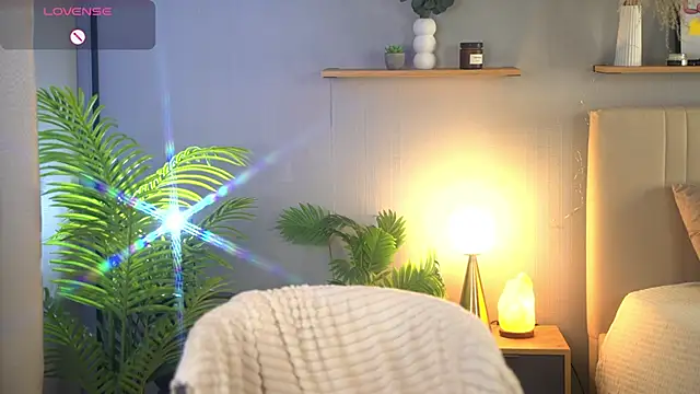 LollaStich online show from April 6, 2026, 8:15 am