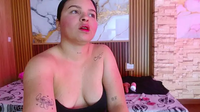 mabelsweet303av online show from November 11, 2025, 8:47 pm