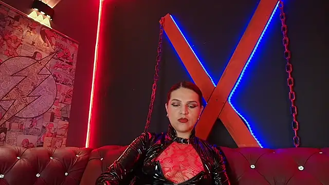 Snapshot of Skylar__Desire chatting on November 7, 2025, 1:37 pm Skylar Desire online show from November 7, 2025, 1:37 pm