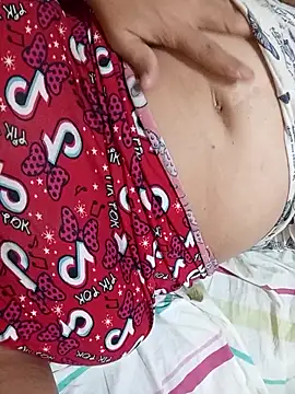 Ravena2290 online show from November 17, 2025, 7:23 am