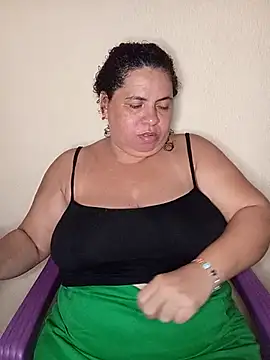 Ravena2290 online show from November 11, 2025, 3:34 am