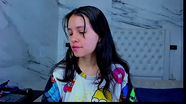 Ari and Storm online show from October 19, 2025, 11:57 am