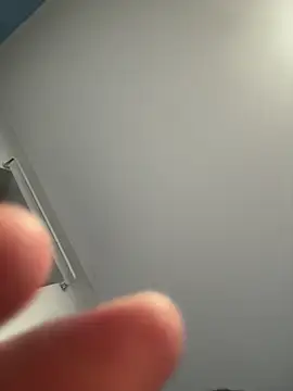 Snapshot of stevo170t chatting on April 2, 2026, 2:19 am stevo170t online show from April 2, 2026, 2:19 am