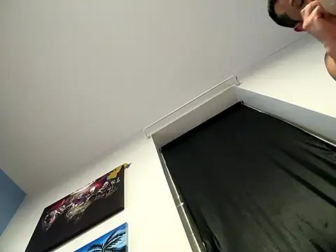 Snapshot of stevo170t chatting on April 6, 2026, 4:46 am stevo170t online show from April 6, 2026, 4:46 am