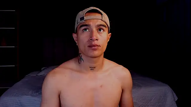 LiamDeep online show from May 10, 2026, 9:27 pm