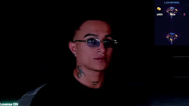 LiamDeep online show from May 20, 2026, 8:06 pm