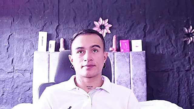 LiamDeep online show from June 30, 2026, 7:14 pm