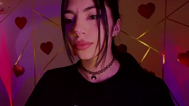 Snapshot of Hollyxx_ chatting on February 11, 2026, 2:28 pm Hollyxx online show from February 11, 2026, 2:28 pm