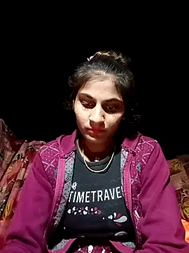 Snapshot of Jyoti_thakurr chatting on November 20, 2025, 2:51 pm Jyoti thakurr online show from November 20, 2025, 2:51 pm