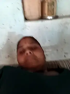 Sheema tyagi online show from November 3, 2025, 7:57 am