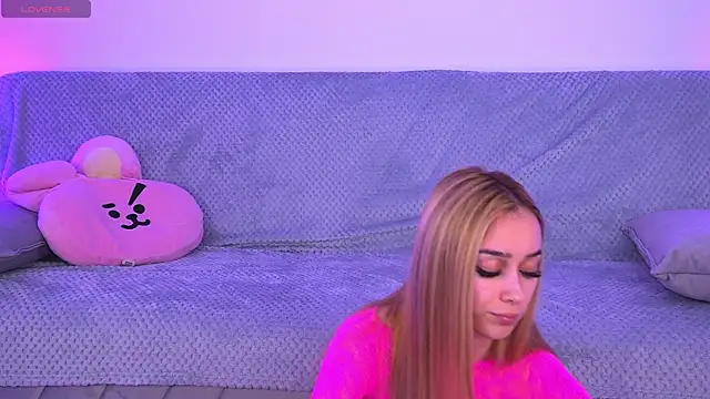 Snapshot of AmyKent_ chatting on April 15, 2026, 2:54 pm AmyKent online show from April 15, 2026, 2:54 pm