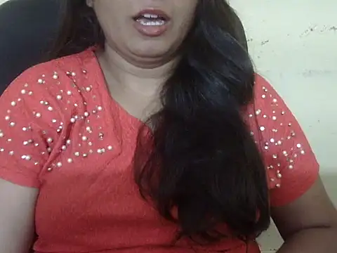 Aanya Hazel online show from October 15, 2025, 9:45 pm