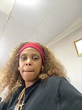 031bubbles online show from October 10, 2025, 12:06 pm