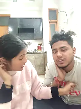 romantic couple1 online show from December 19, 2025, 12:58 am