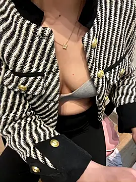 tran my online show from January 10, 2026, 10:10 am