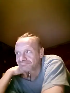 Snapshot of Kuba_Gd chatting on October 25, 2025, 8:24 am Kuba Gd online show from October 25, 2025, 8:24 am