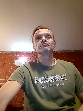 Snapshot of Kuba_Gd chatting on October 23, 2025, 3:32 pm Kuba Gd online show from October 23, 2025, 3:32 pm