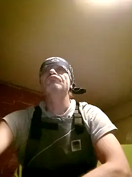 Snapshot of Kuba_Gd chatting on December 14, 2025, 4:18 am Kuba Gd online show from December 14, 2025, 4:18 am