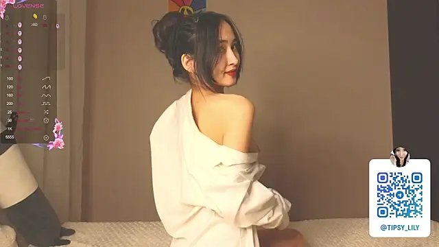 SakuraVelvet online show from March 24, 2026, 4:18 pm