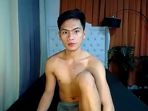 Snapshot of alex_cummer chatting on February 6, 2026, 8:21 am alex cummer online show from February 6, 2026, 8:21 am